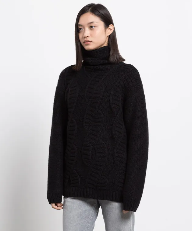 Kiton Black cashmere sweater