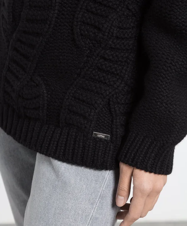 Kiton Black cashmere sweater